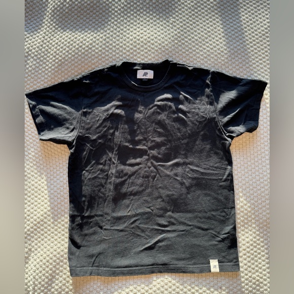 Common Ground T-shirts (Albino & Preto) - Picture 2 of 4